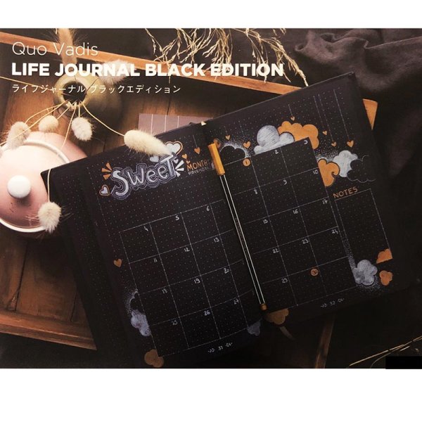 画像1: クオバディス ライフジャーナル ドット ブラックエディション A5【標準小売価格：2,700円】 (1)